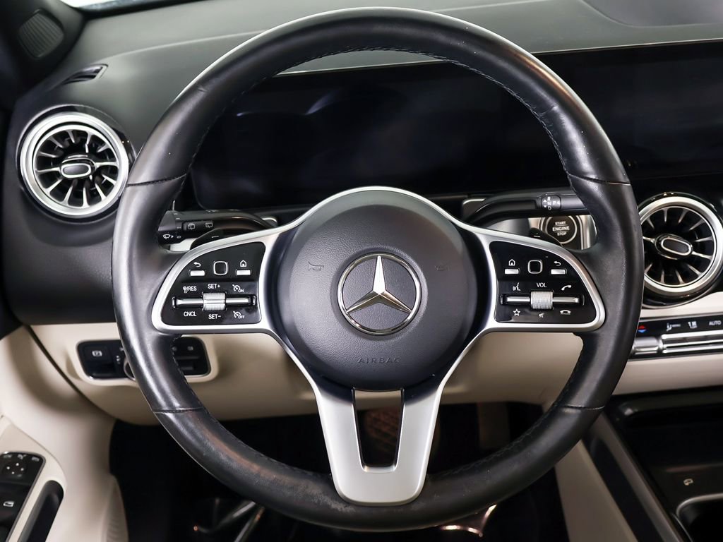Used 2022 Mercedes-Benz GLB 250 4MATIC image 39
