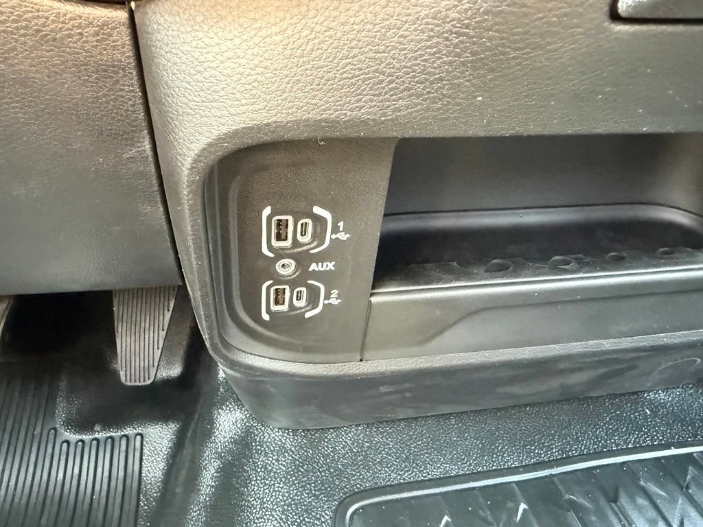 New 2026 RAM 3500 Tradesman AWD/4WD image 27