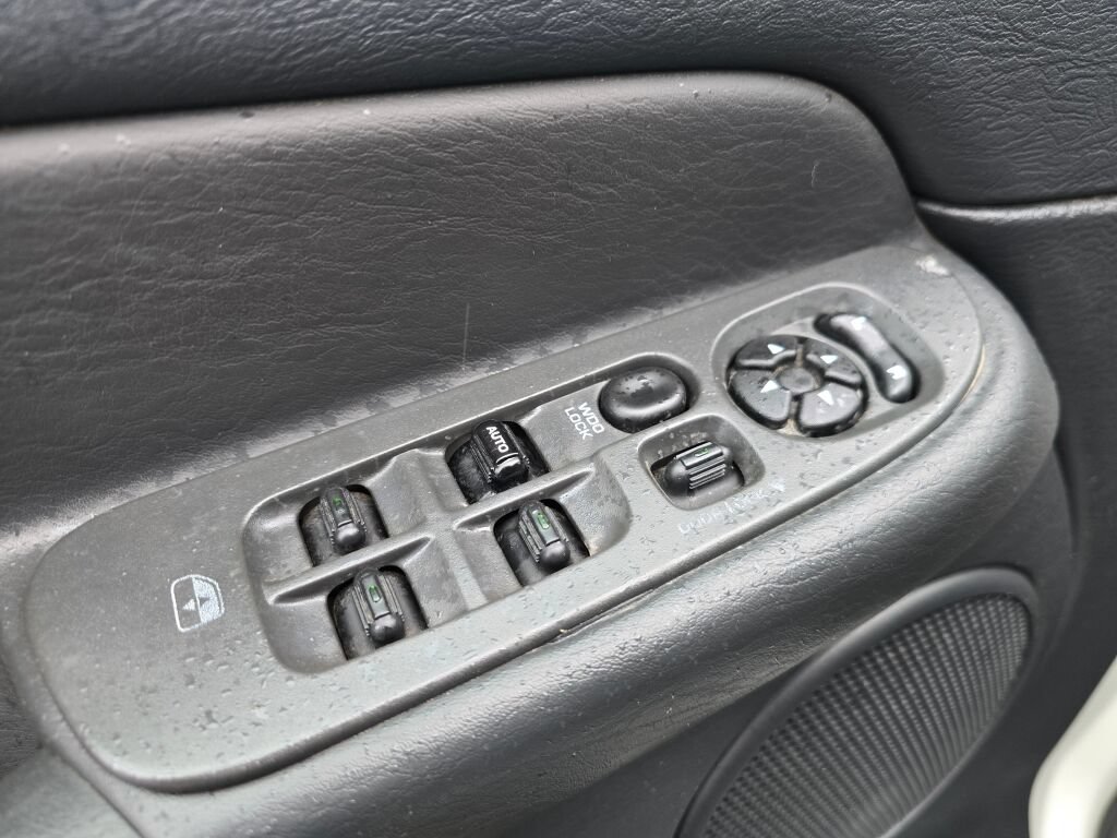 Used 2003 Dodge Ram 2500 Truck SLT AWD/4WD image 15