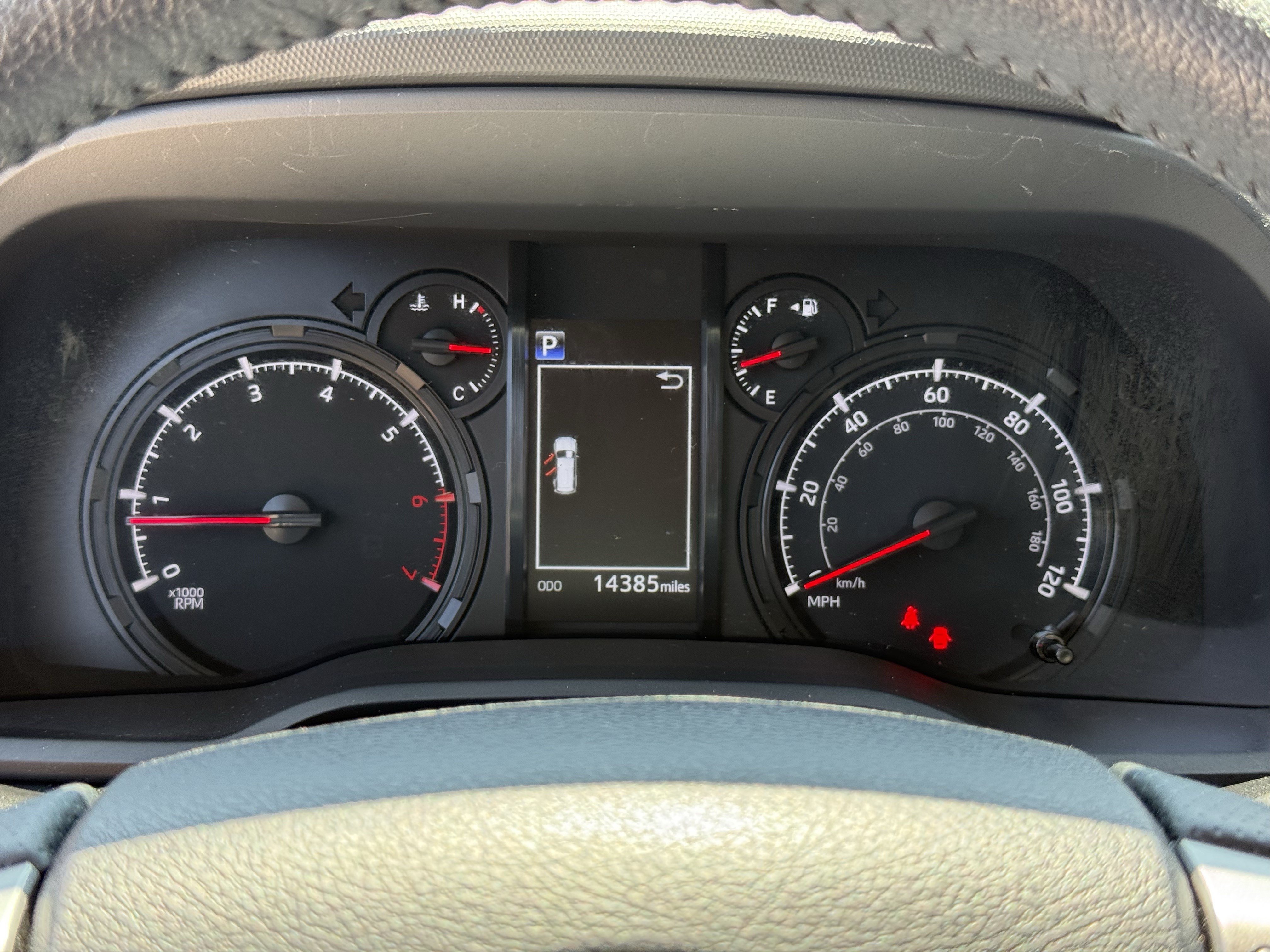 Used 2024 Toyota 4Runner SR5 Premium w/ Moonroof Package RWD image 18