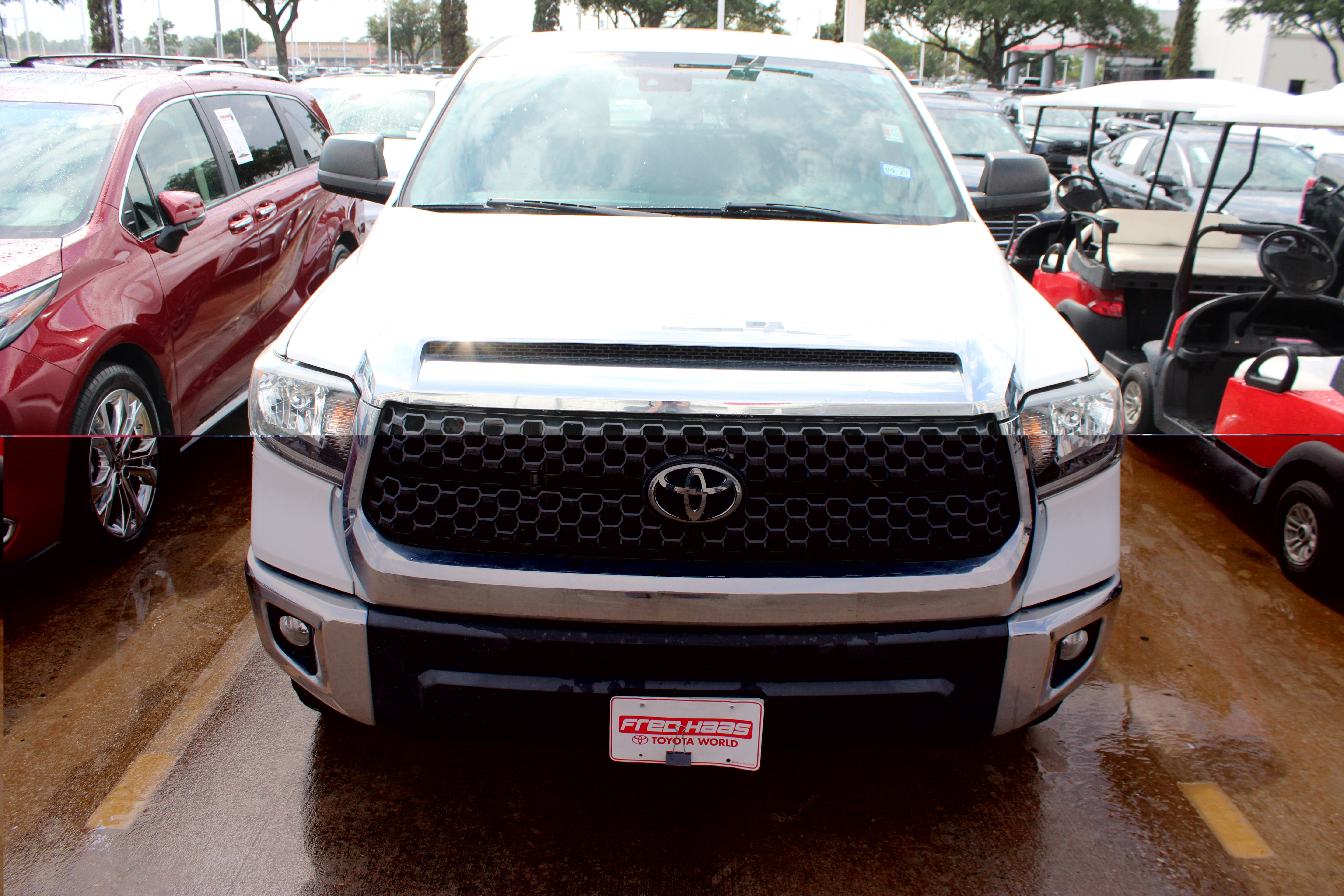 Used 2021 Toyota Tundra SR5 w/ SR5 Leather Package RWD image 3