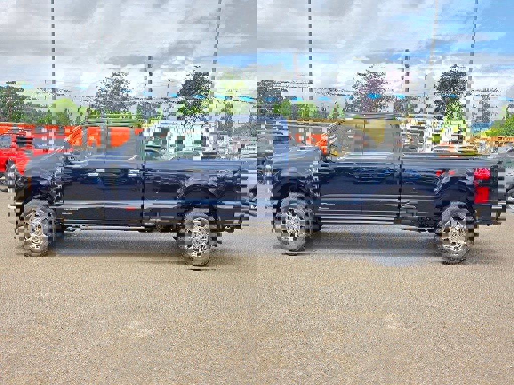 New 2025 Ford F350 King Ranch w/ Chrome Package image 5