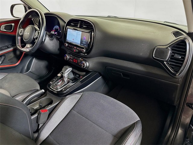 Used 2022 Kia Soul Turbo image 28