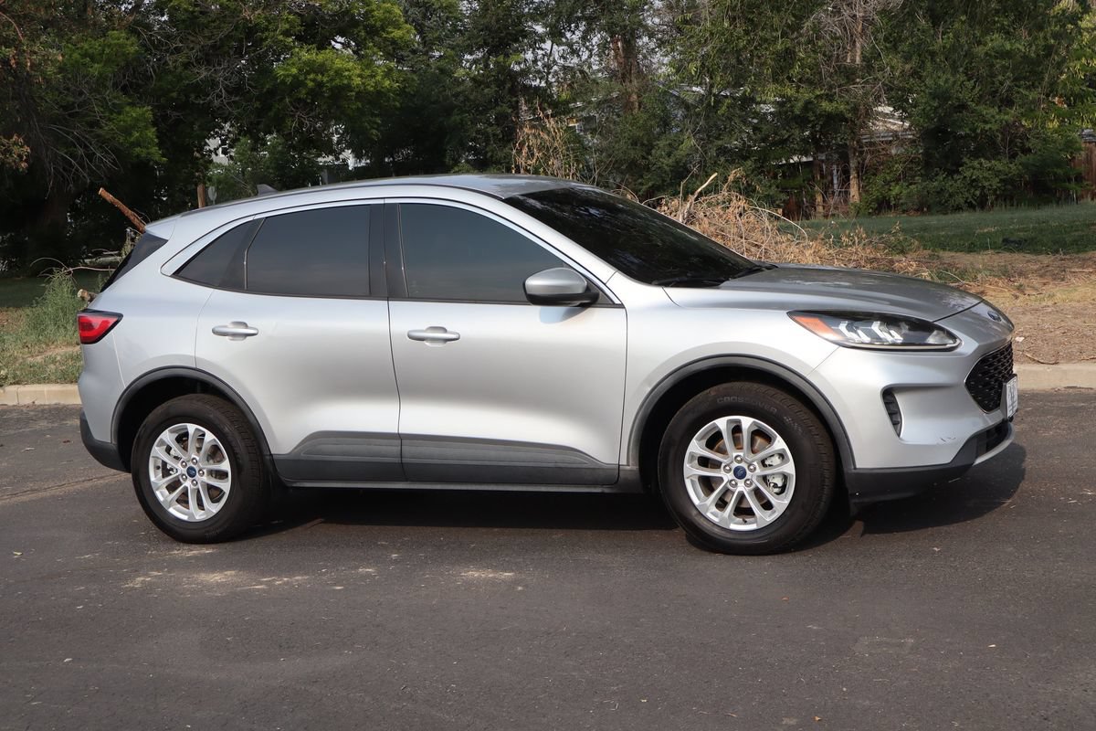 Used 2020 Ford Escape SE AWD/4WD image 2