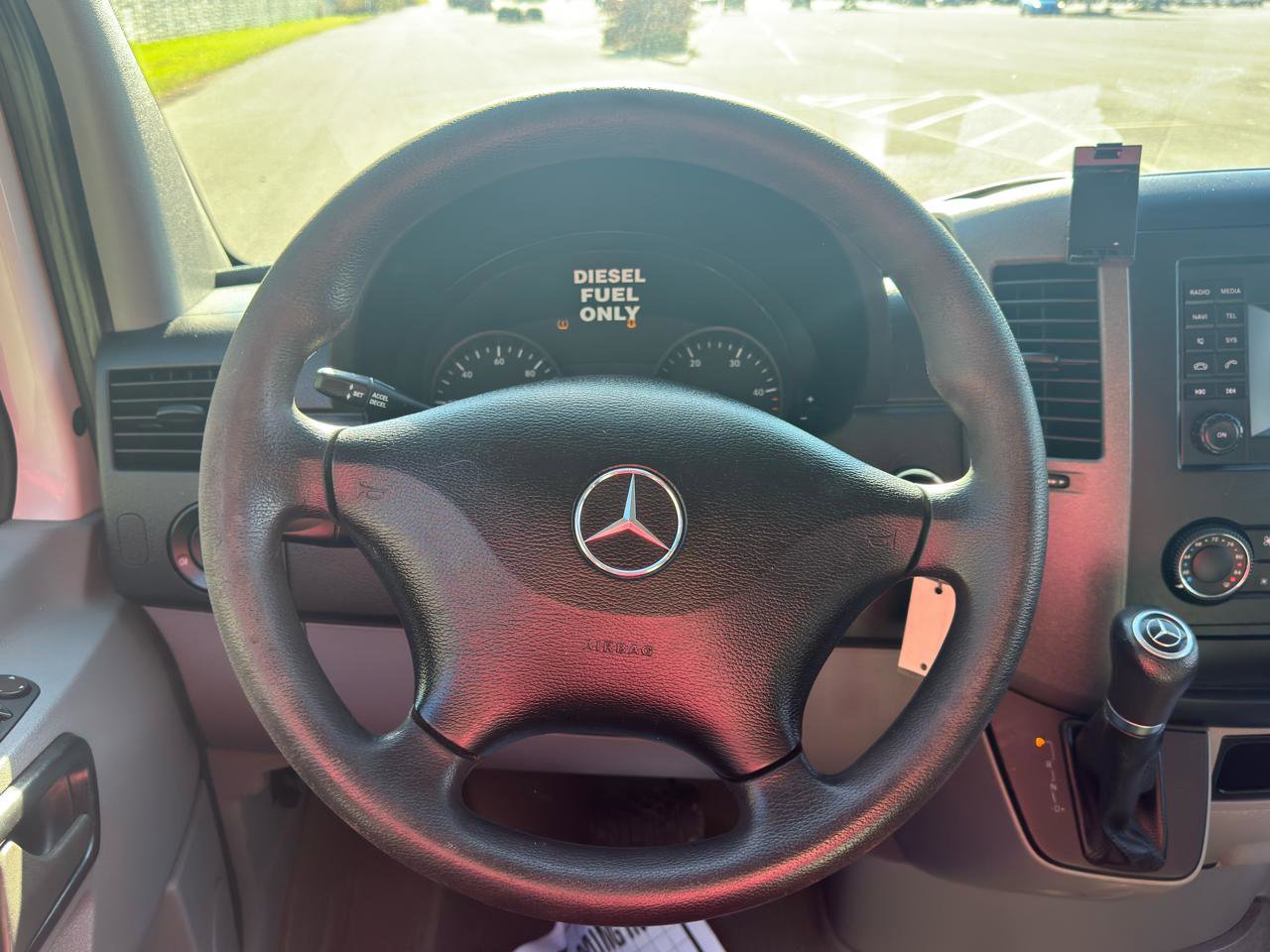 Used 2014 Mercedes-Benz Sprinter 2500 image 18