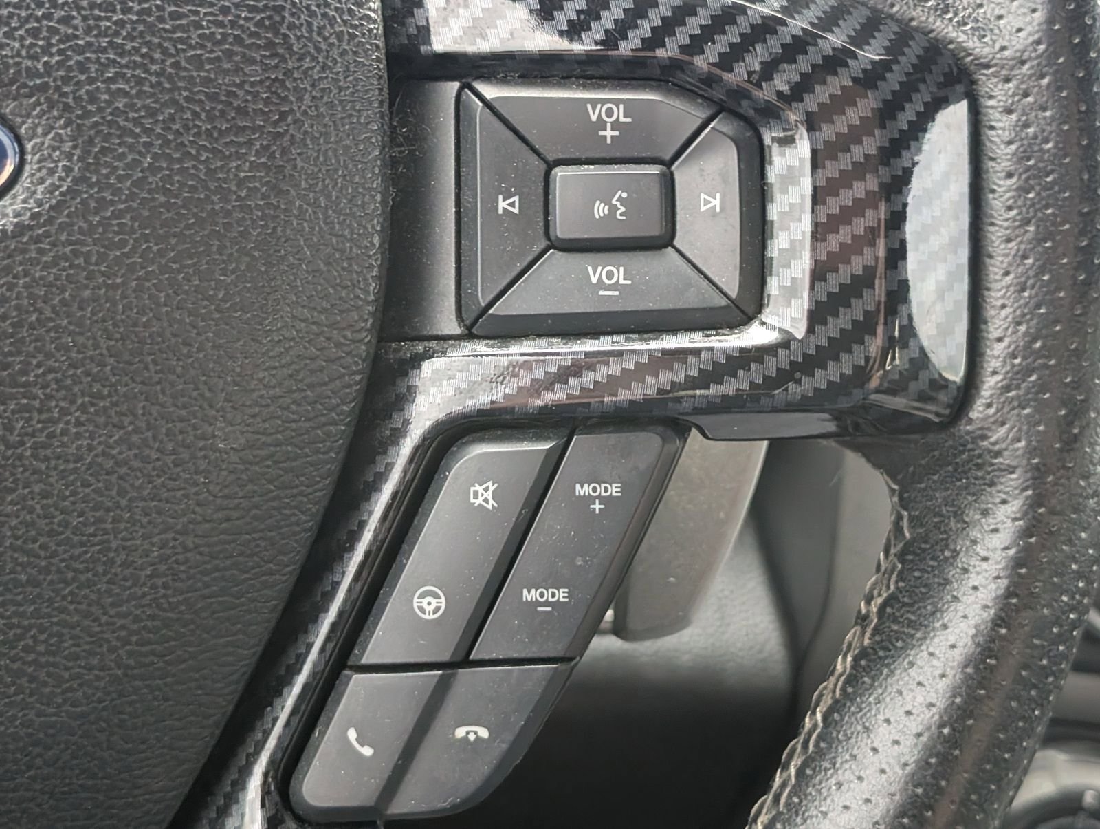 Used 2017 Ford F150 Raptor w/ Equipment Group 802A Luxury image 28