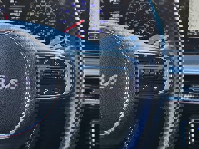 Used 2023 Kia K5 GT-Line w/ GT-Line Premium Package image 16