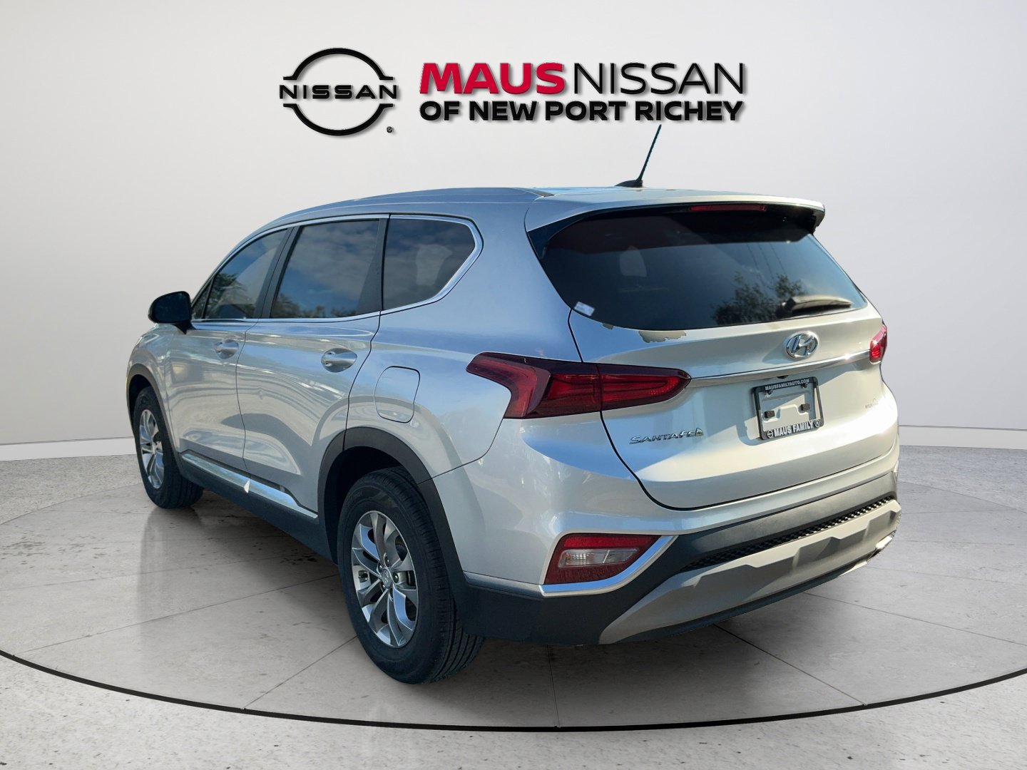 Used 2019 Hyundai Santa Fe SE FWD image 8
