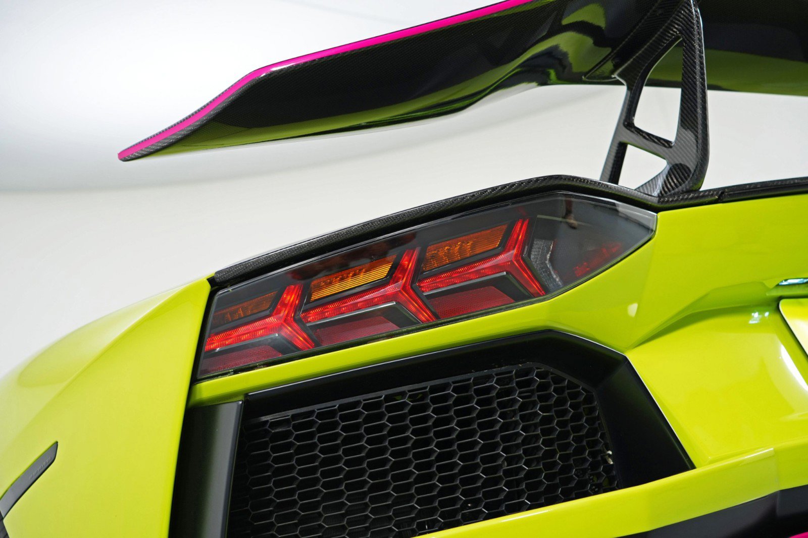 Used 2015 Lamborghini Aventador LP 700-4 image 83