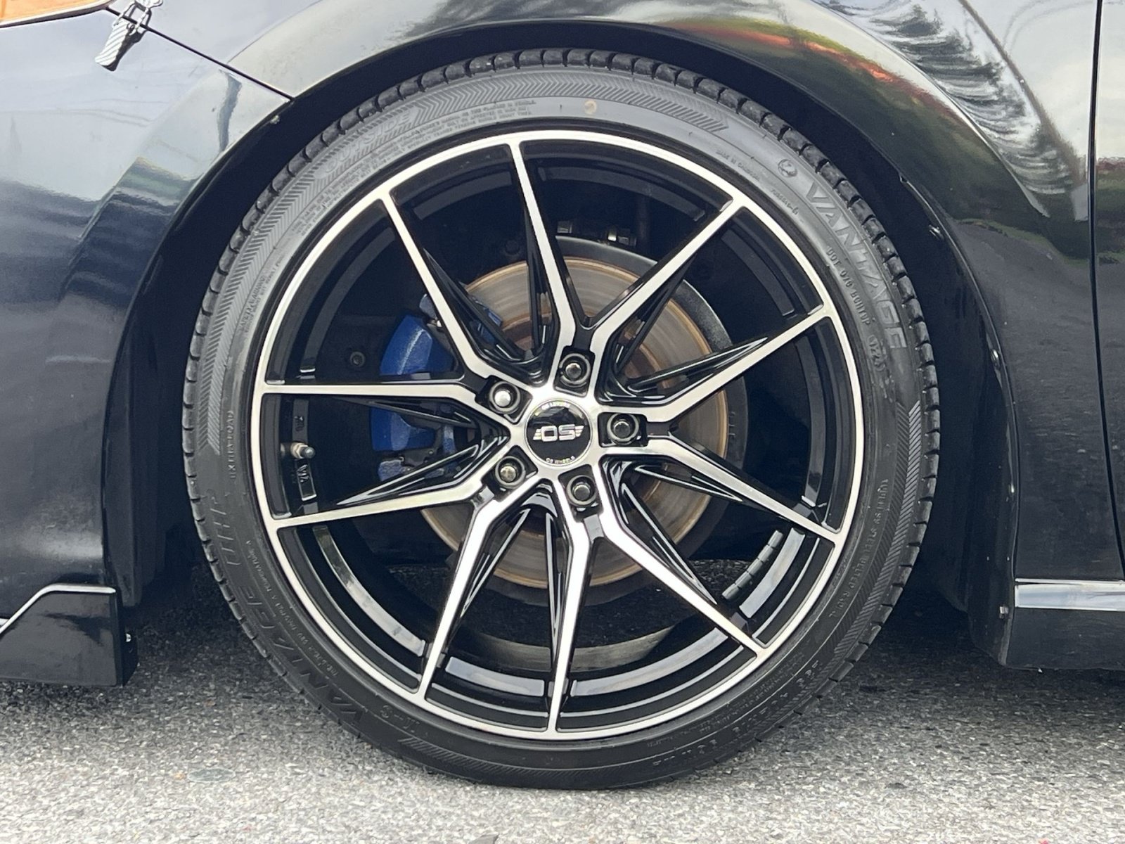 Used 2019 Toyota Camry SE w/ Audio Package FWD image 17