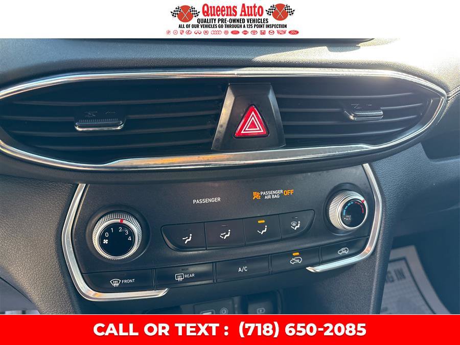 Used 2020 Hyundai Santa Fe SE image 36