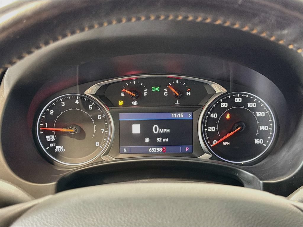 Used 2022 GMC Terrain AT4 w/ GMC Pro Grade Package AWD/4WD image 14