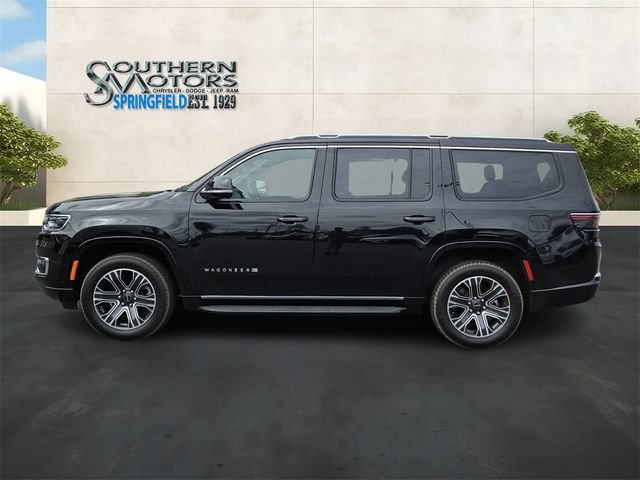 Used 2025 Jeep Wagoneer 4WD image 2