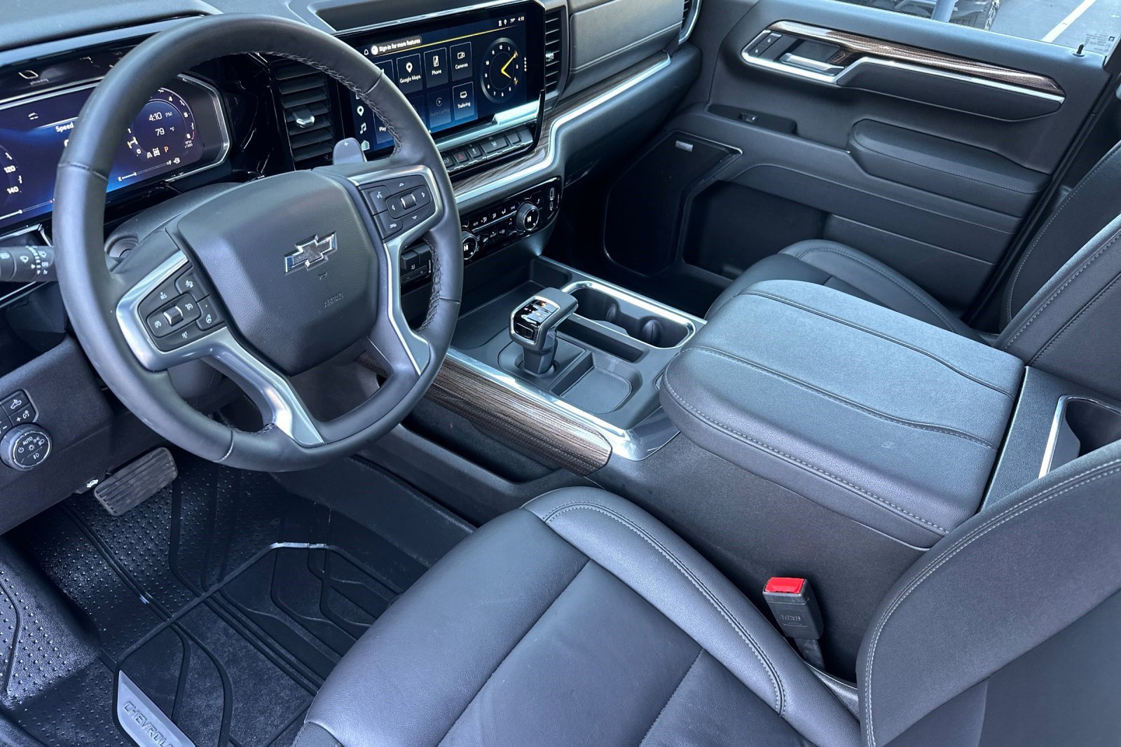 Used 2026 Chevrolet Silverado 1500 RST w/ Redline Edition AWD/4WD image 11