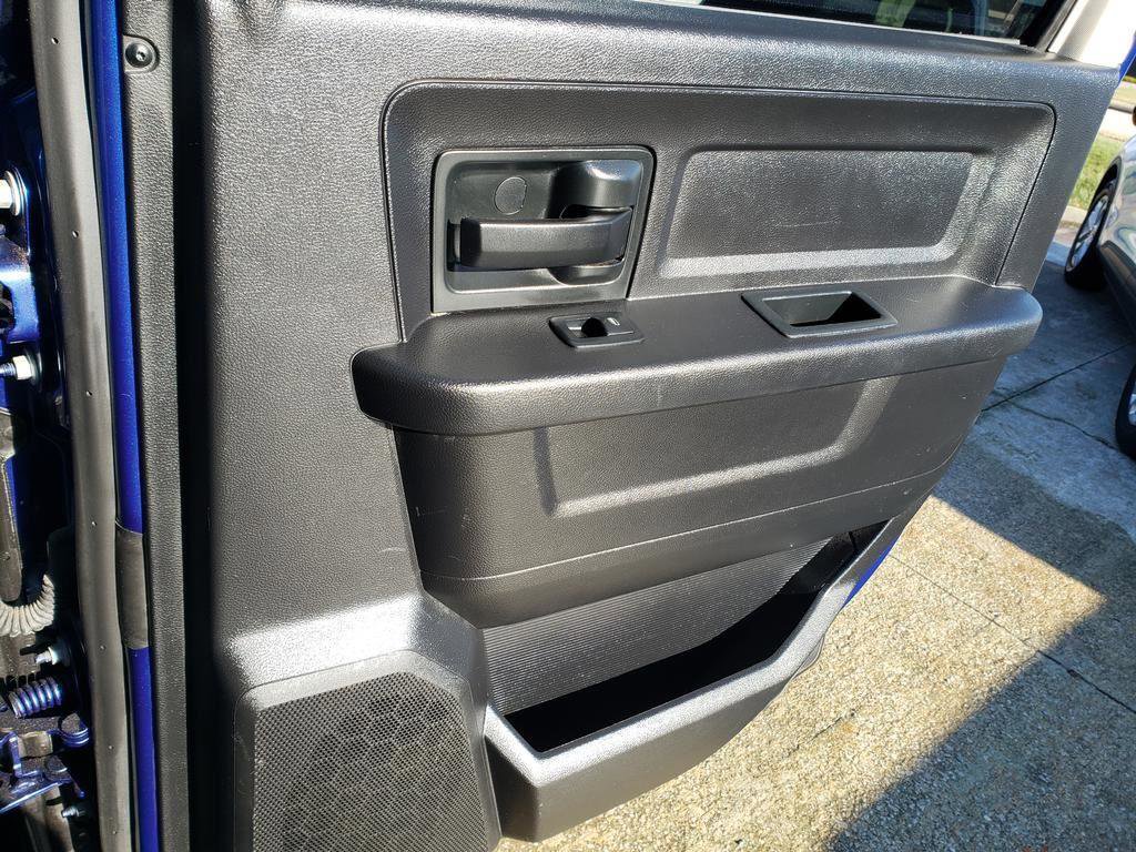 Used 2016 RAM 1500 Express image 24