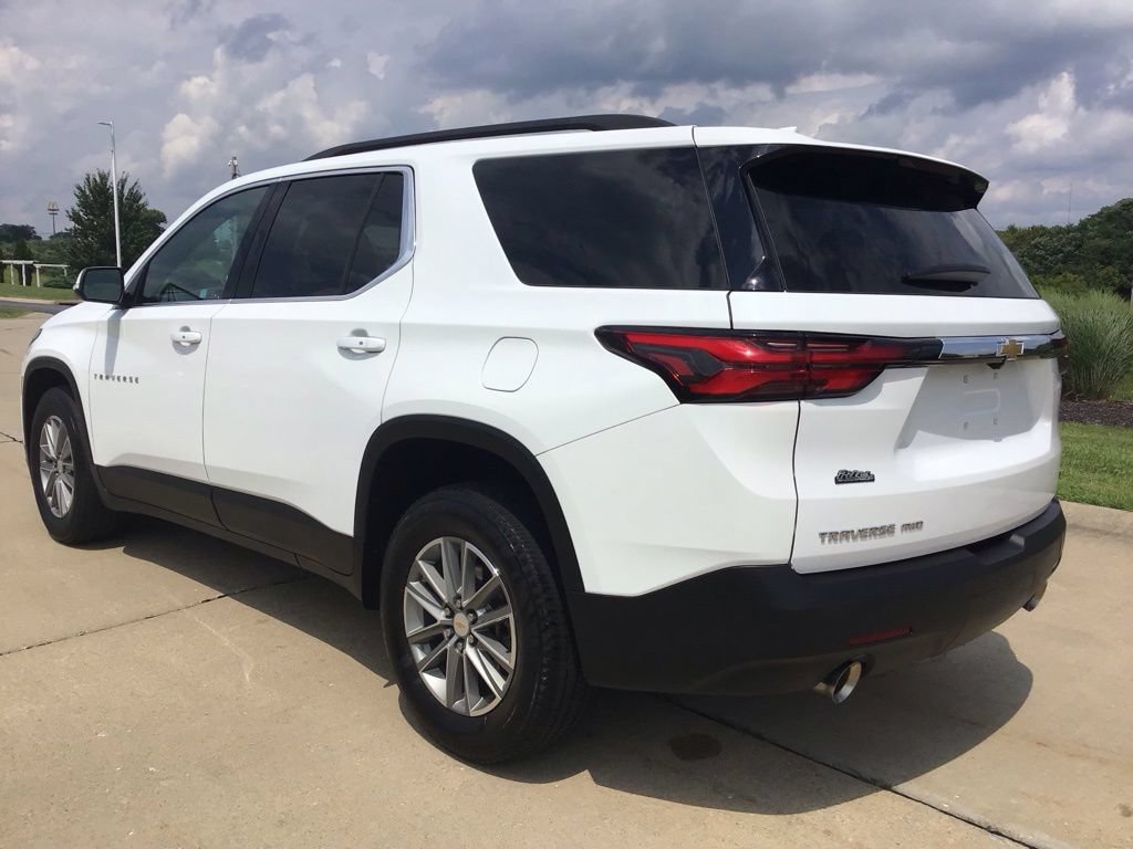Used 2023 Chevrolet Traverse LT AWD/4WD image 4