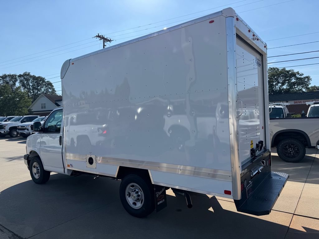 New 2026 Chevrolet Express 3500 w/ Power Convenience Package RWD image 2