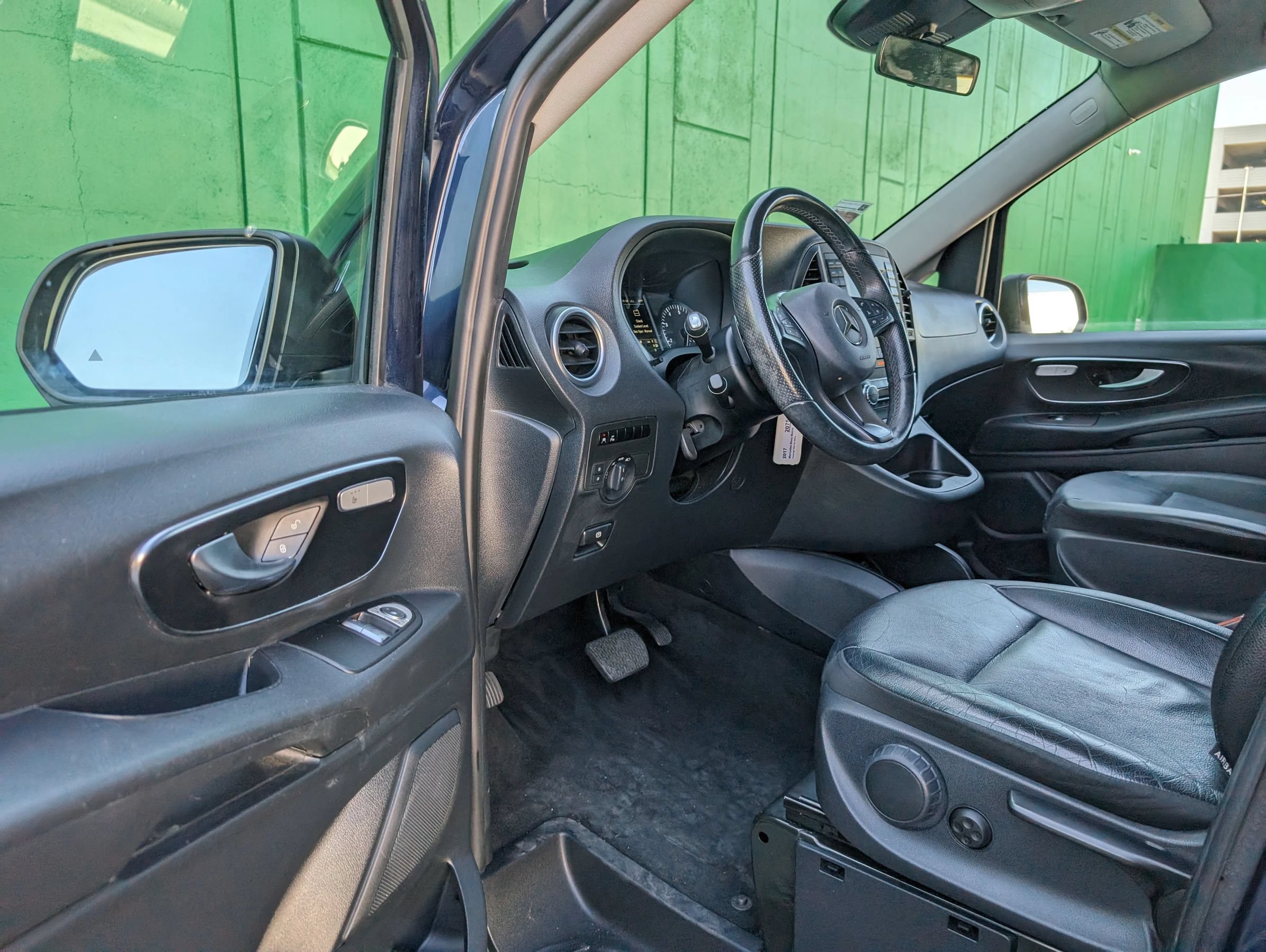 Used 2017 Mercedes-Benz Metris Passenger image 17