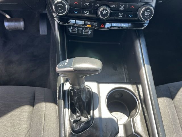 Used 2022 Dodge Durango SXT w/ Blacktop Package AWD/4WD image 22
