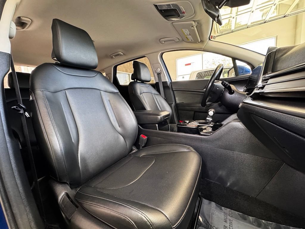 Used 2025 Kia Sportage EX AWD/4WD image 48