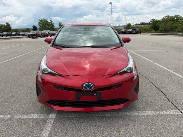 Used 2017 Toyota Prius Two w/ Prius Two Safety Plus Package FWD image 2