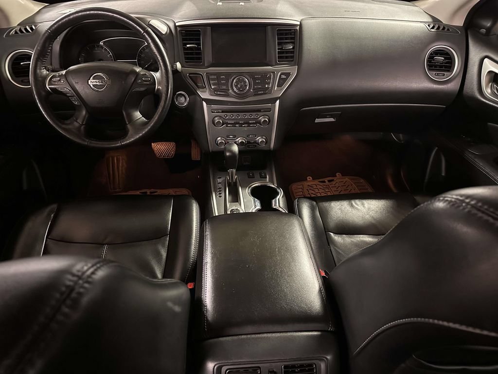 Used 2020 Nissan Pathfinder SL w/ Cargo Package AWD/4WD image 19