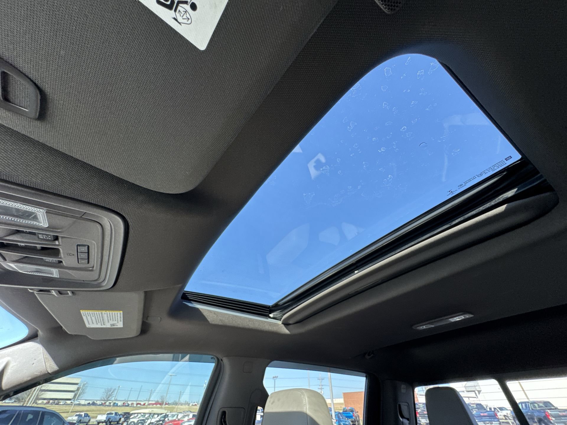 Certified 2021 Chevrolet Silverado 1500 LTZ image 21
