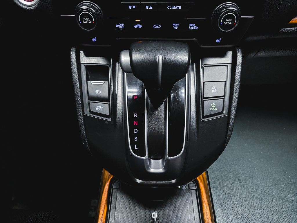 Used 2021 Honda CR-V Touring image 32