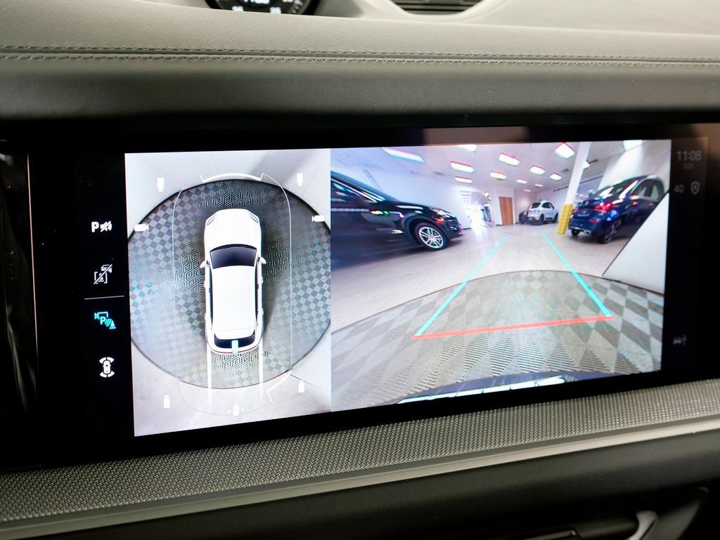 Certified 2026 Porsche Cayenne AWD/4WD image 28