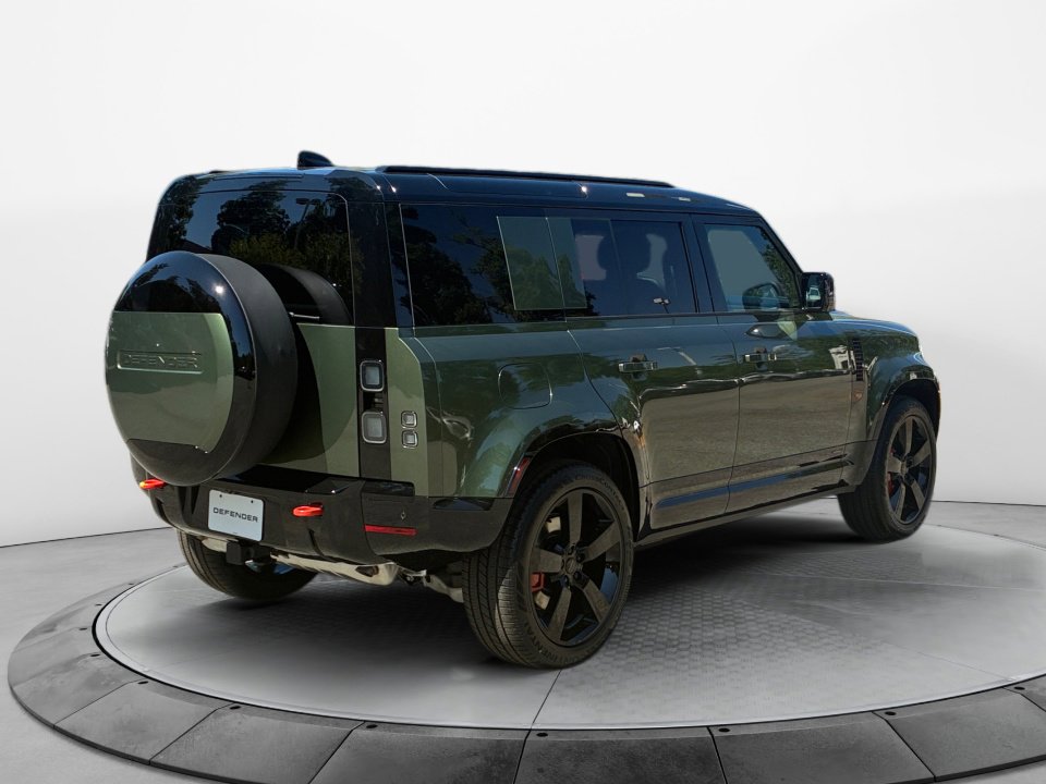 New 2026 Land Rover Defender 110 X AWD/4WD image 7