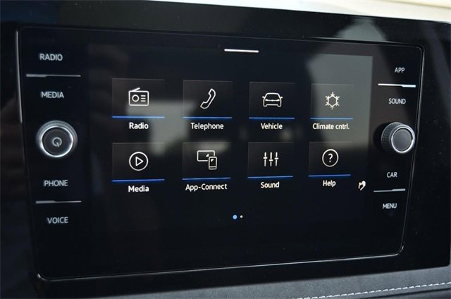 New 2025 Volkswagen Taos SE image 13