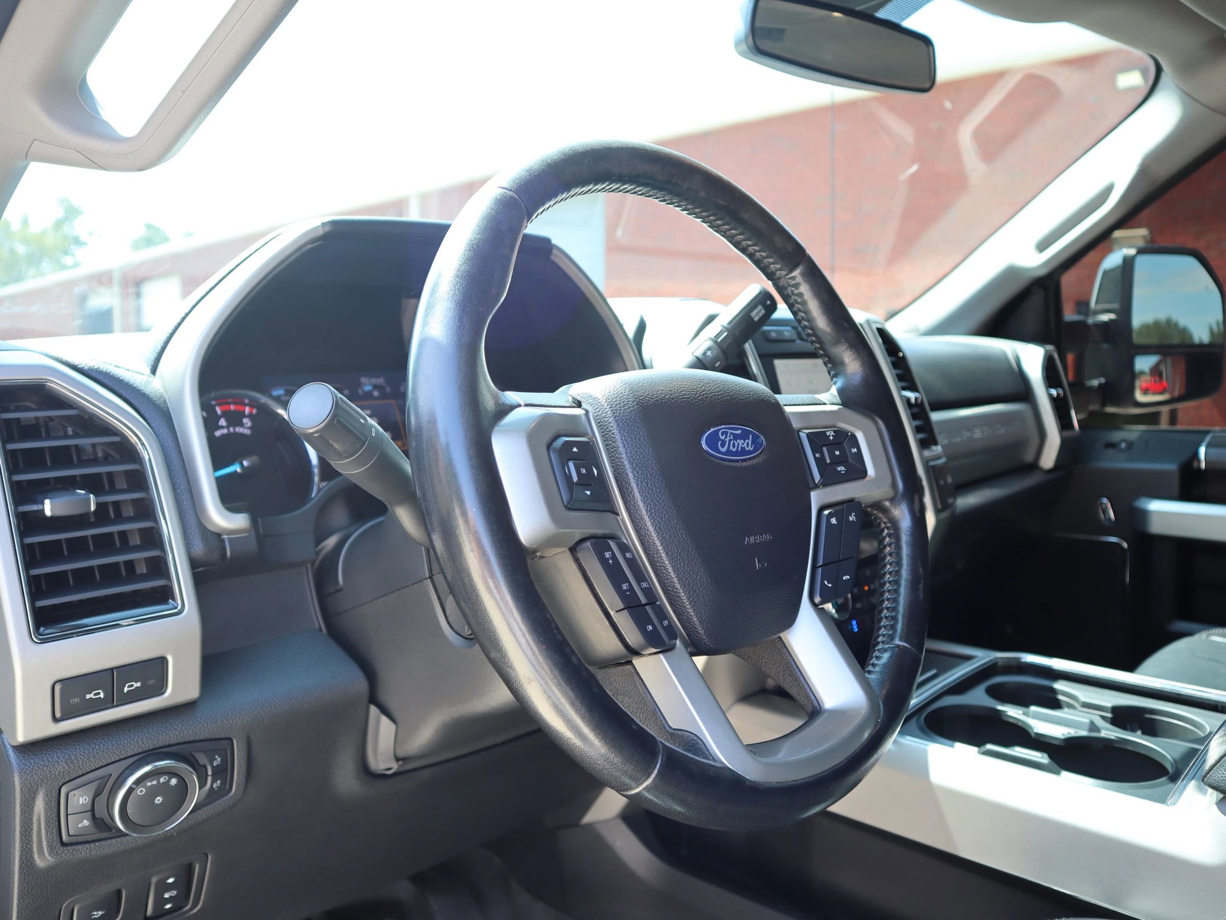 Used 2021 Ford F350 Lariat w/ Lariat Ultimate Package image 16