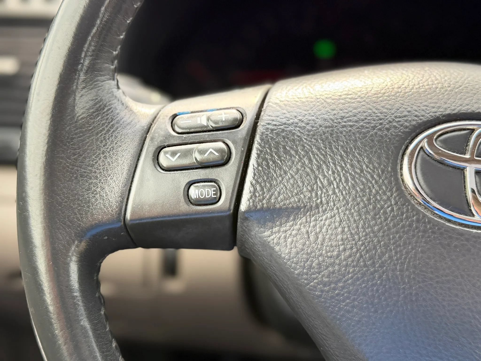 Used 2005 Toyota Camry LE FWD image 26