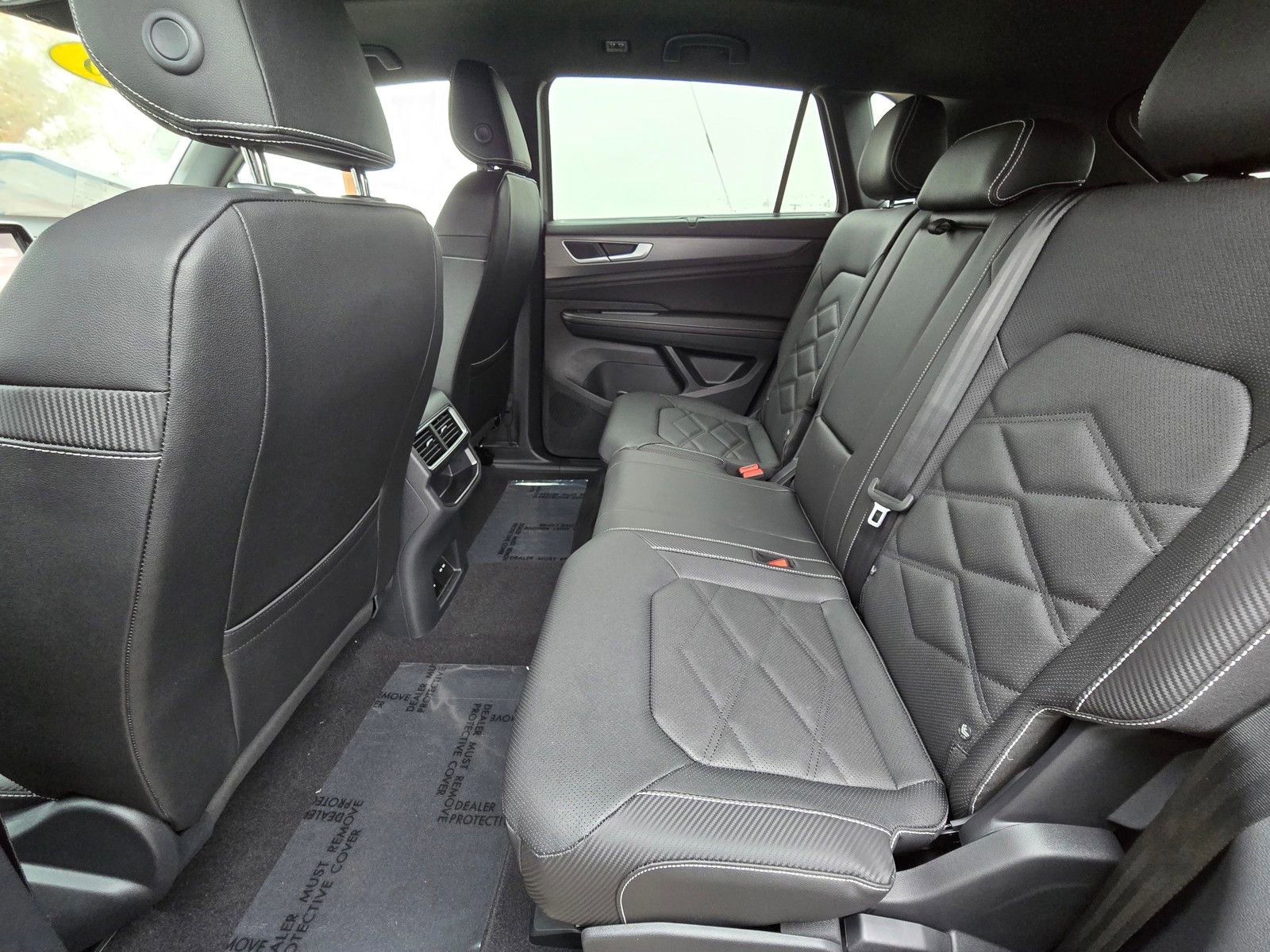 New 2026 Volkswagen Atlas Cross Sport SE image 7