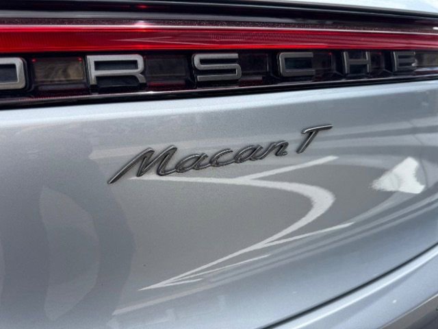 Used 2024 Porsche Macan Turbo AWD/4WD image 50