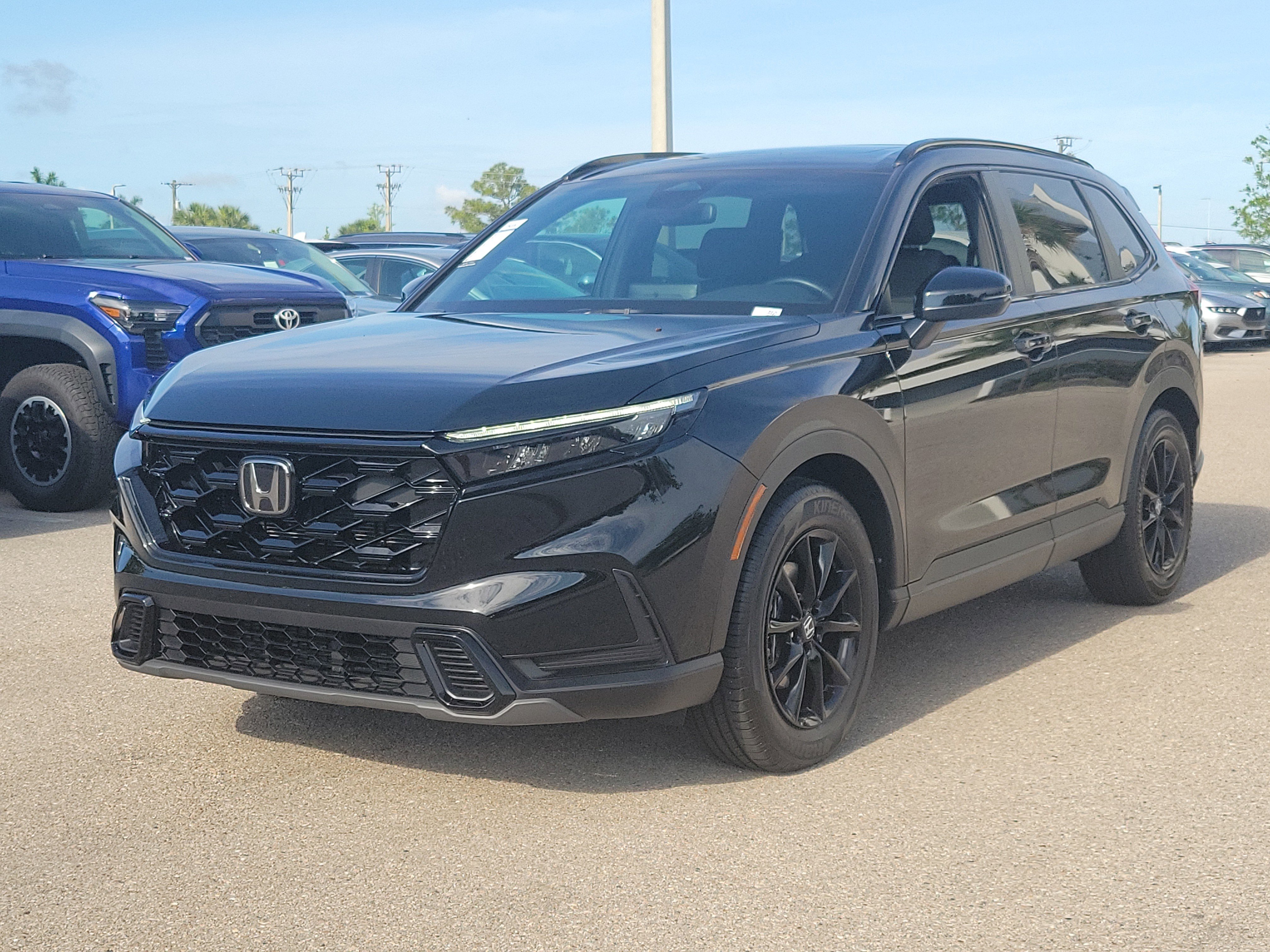 Used 2026 Honda CR-V Sport image 3