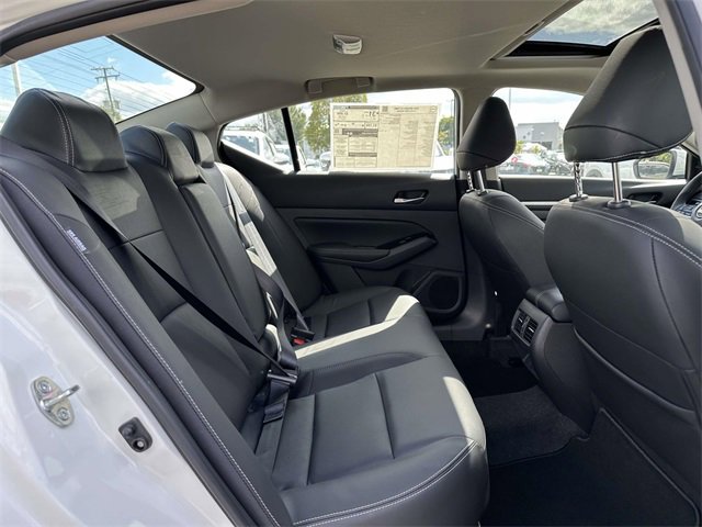 New 2025 Nissan Altima 2.5 SL image 11