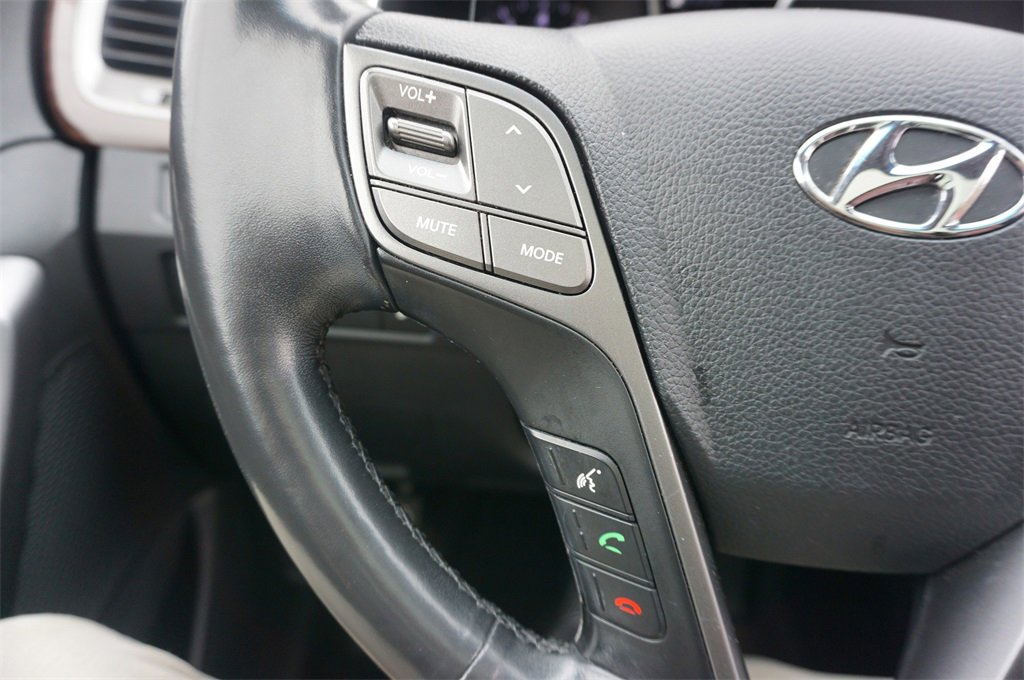 Used 2014 Hyundai Santa Fe Sport 2.0T w/ Technology Package 05 image 7