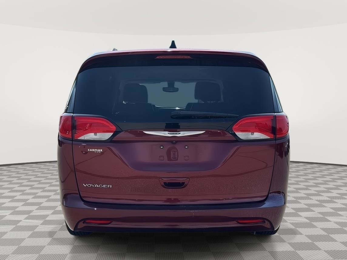 Used 2021 Chrysler Voyager Lxi FWD image 24