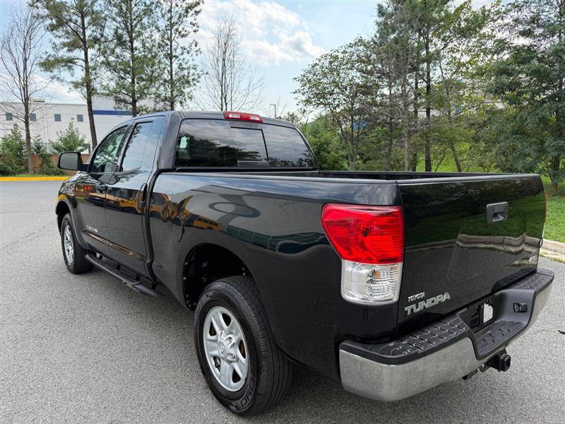 Used 2011 Toyota Tundra 4x4 Double Cab w/ Tow Pkg image 8