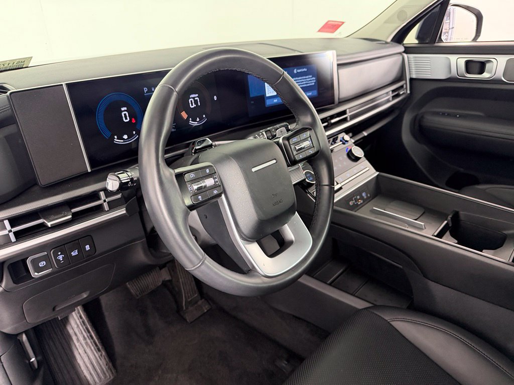 Used 2026 Hyundai Santa Fe SEL FWD image 19