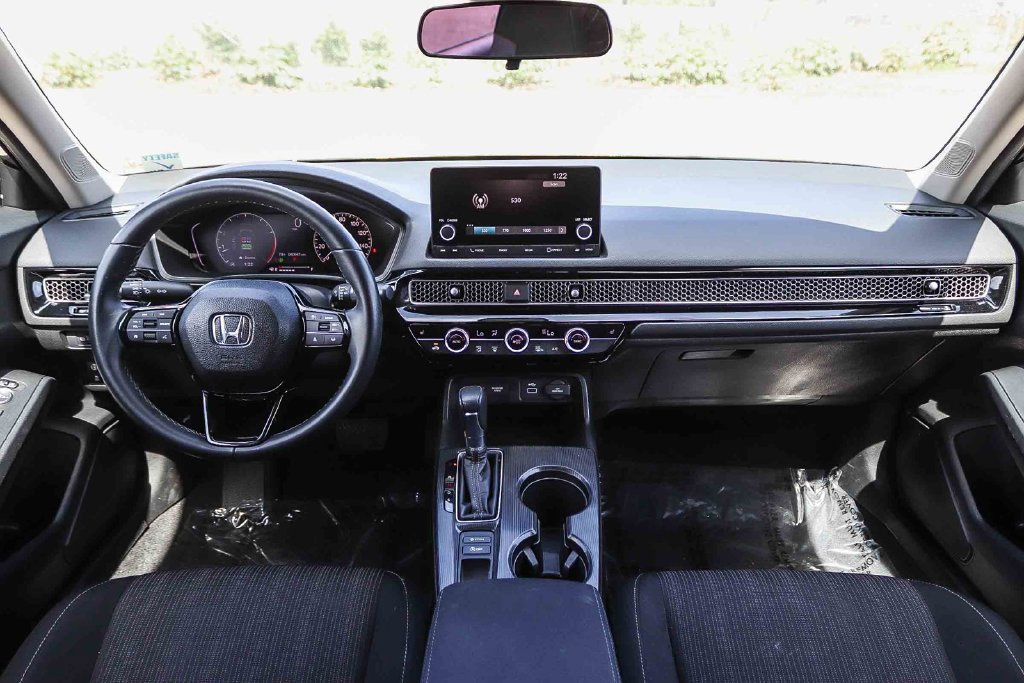 Used 2023 Honda Civic EX image 13