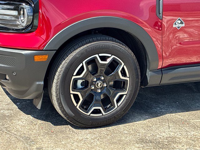 Used 2025 Ford Bronco Sport Outer Banks w/ Outer Banks Tech Package+ AWD/4WD image 11