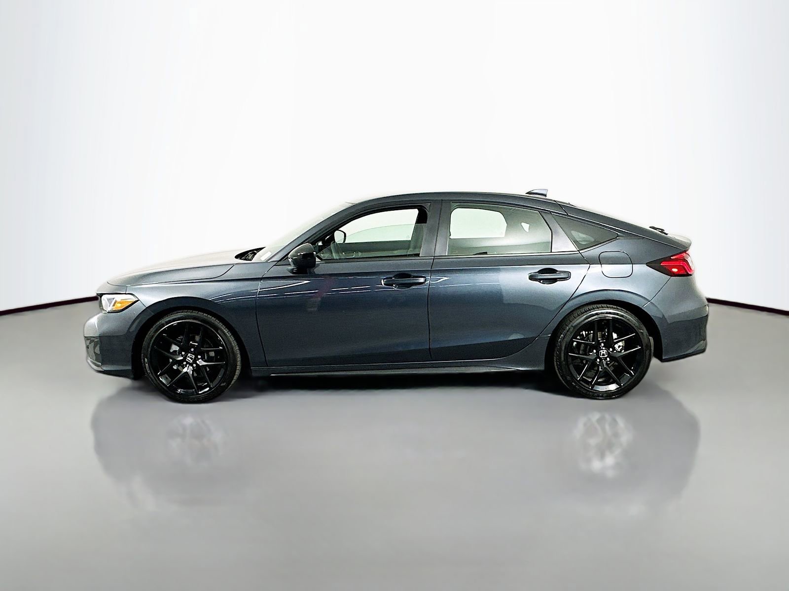 Used 2026 Honda Civic Sport image 4