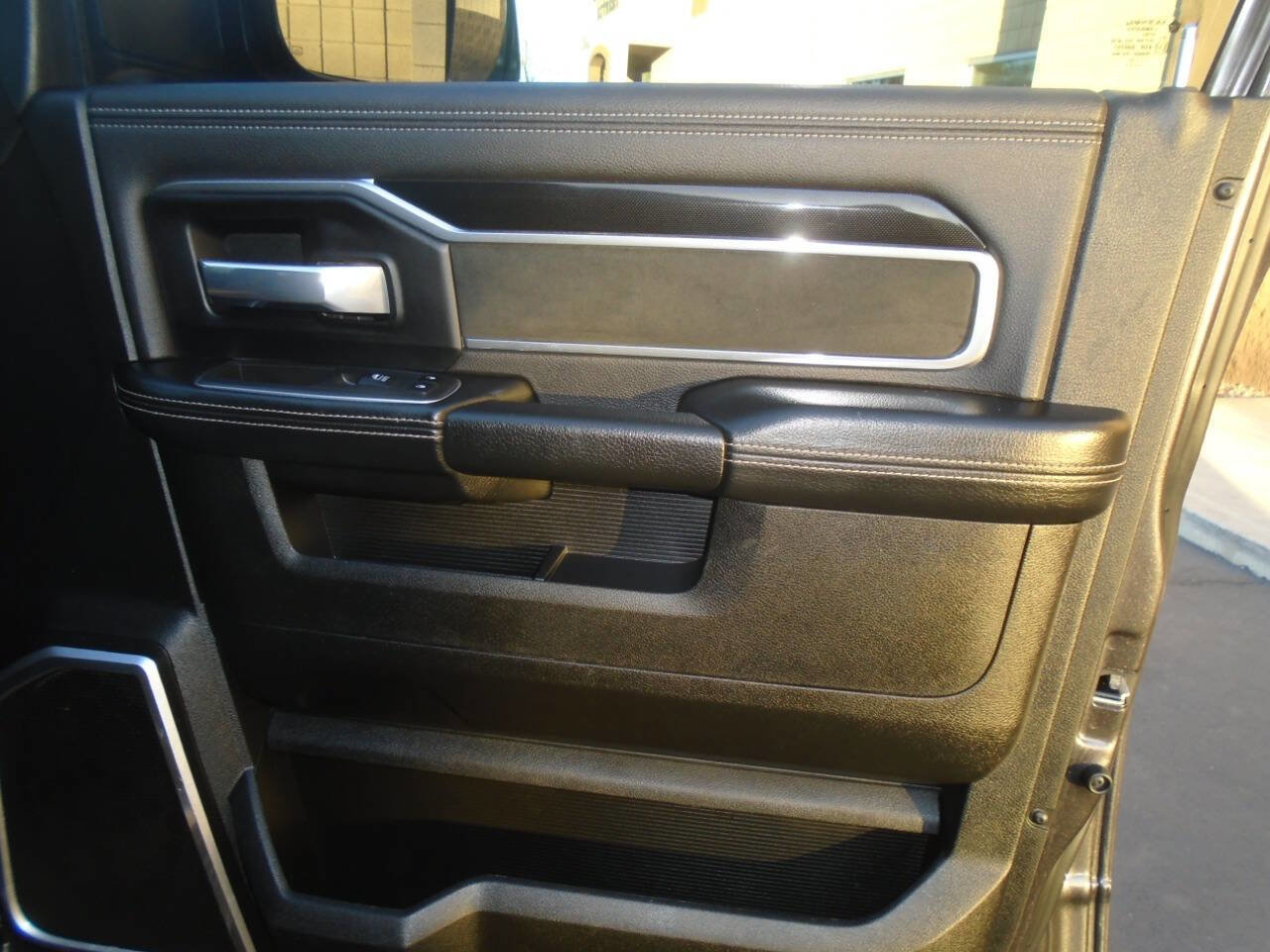 Used 2021 RAM 3500 Laramie w/ Night Edition image 67