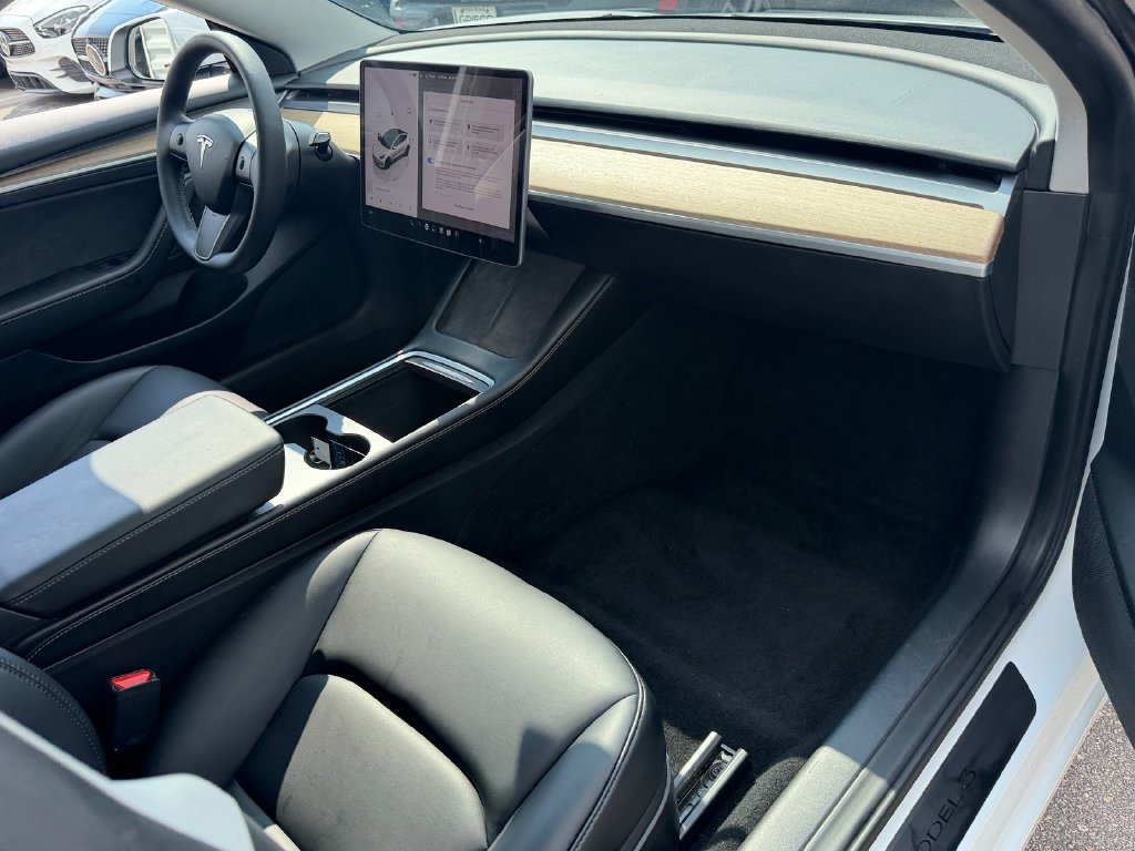 Used 2023 Tesla Model 3 Standard Range RWD image 15