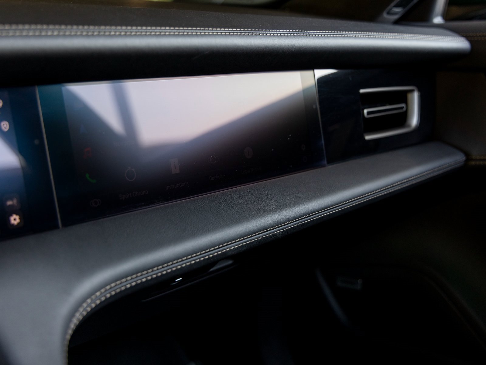 Certified 2025 Porsche Taycan Turbo S image 36