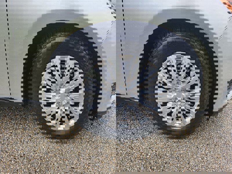 Used 2017 Ford Focus S image 30