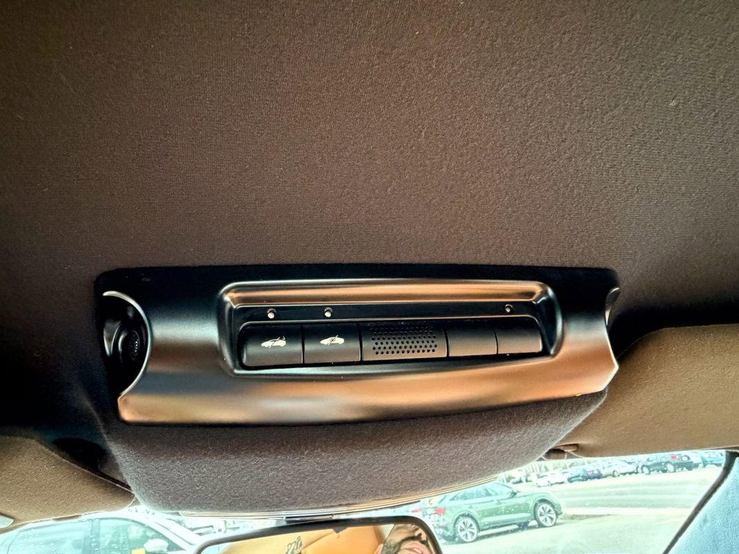 Used 2011 Maserati GranTurismo Coupe image 33