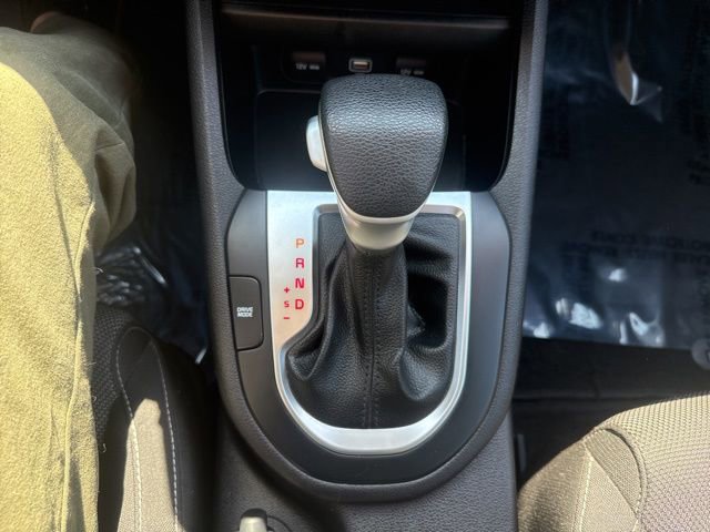 Used 2022 Kia Forte LXS image 18
